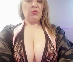 Wife_mature