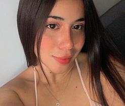 gigi-sexy